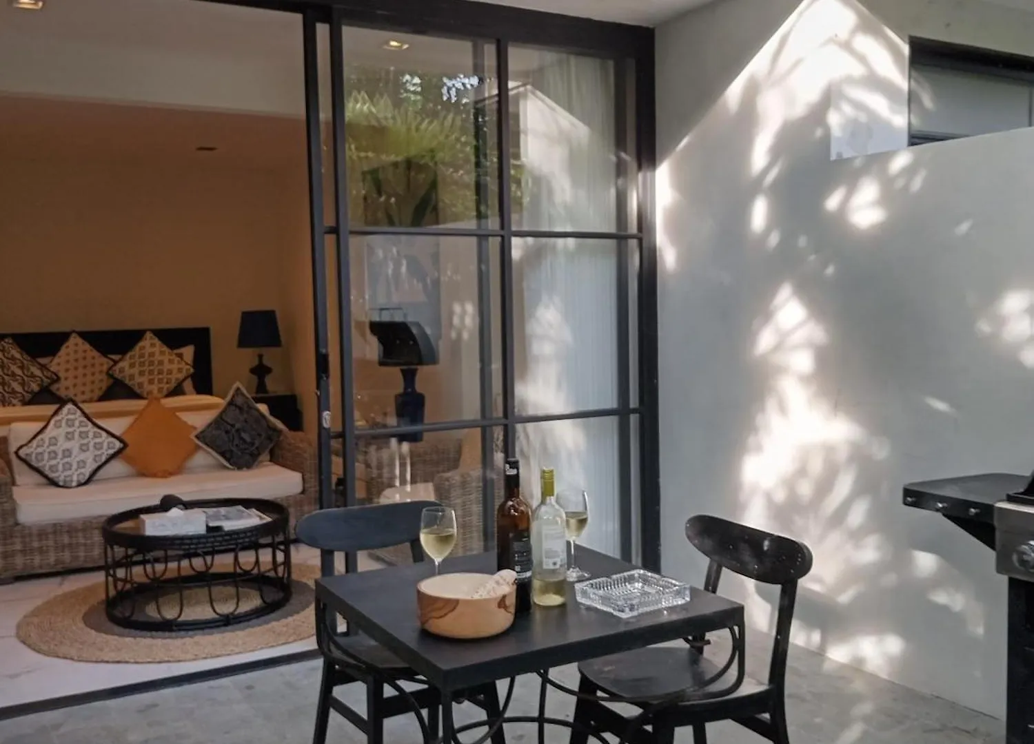 Martini Suite And Villa Kerobokan  Hotel