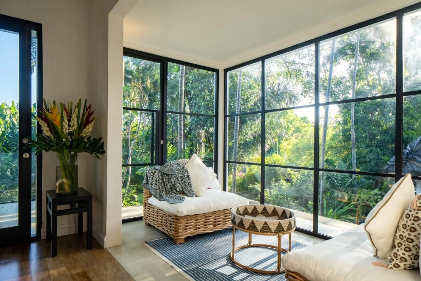 Martini Suite And Villa Kerobokan  Kerobokan (Bali)